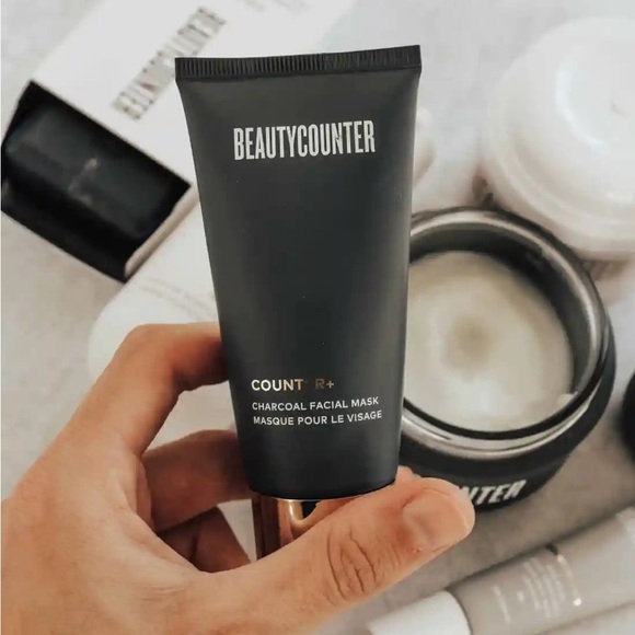 Beauty Counter Charcoal Facial Mask 2oz - Picture 3 of 3